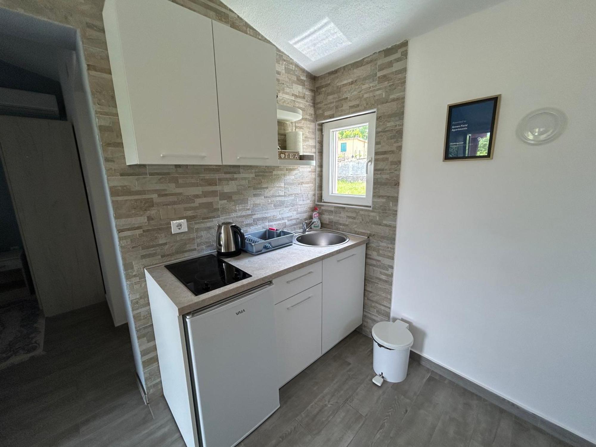Green Field Apartments Вирпазар Екстериор снимка